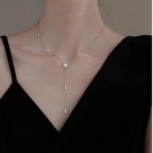 Trendy Pendant 925 Sterling Chain Necklace Maple leaf Shape AAA Zircon Shiny